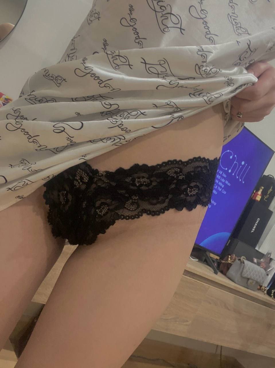 Mùa hè của tôi và cô chị kế khiêu gợi