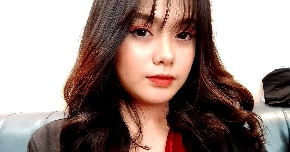 Cám dỗ khó đỡ của em bà xã vú ngon đến ở nhờ để đi học